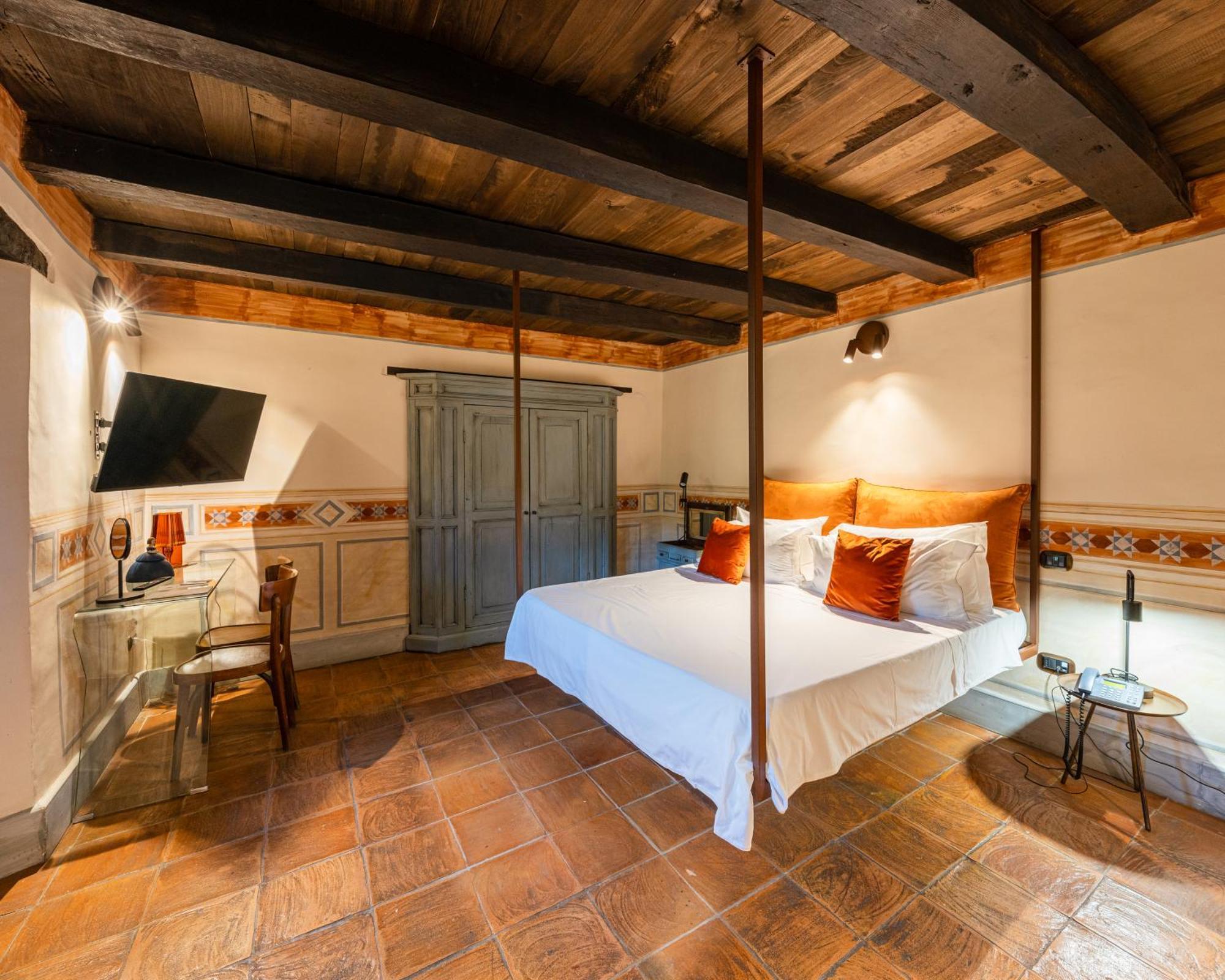 Castello Di Limatola Hotel ภายนอก รูปภาพ