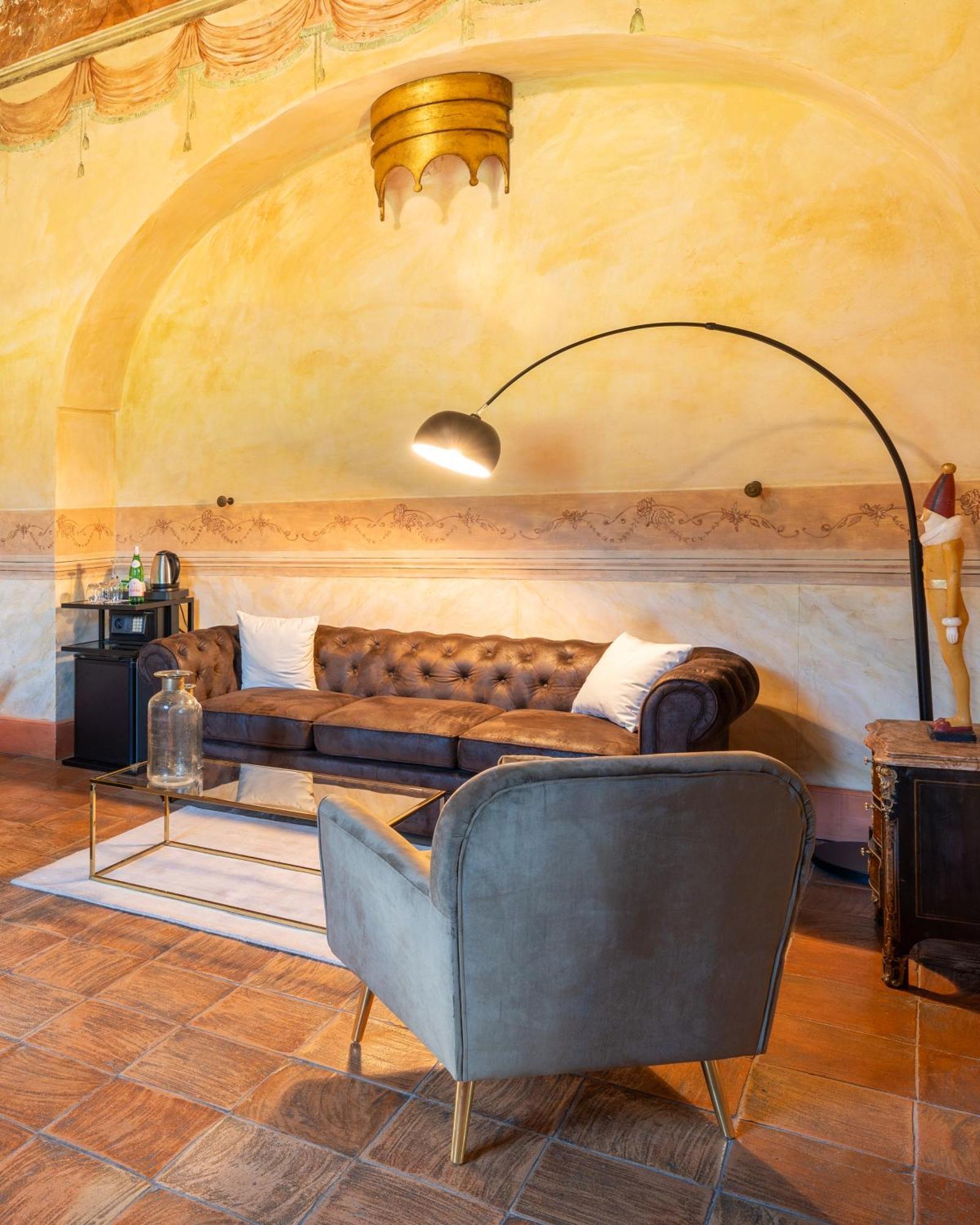 Castello Di Limatola Hotel ภายนอก รูปภาพ