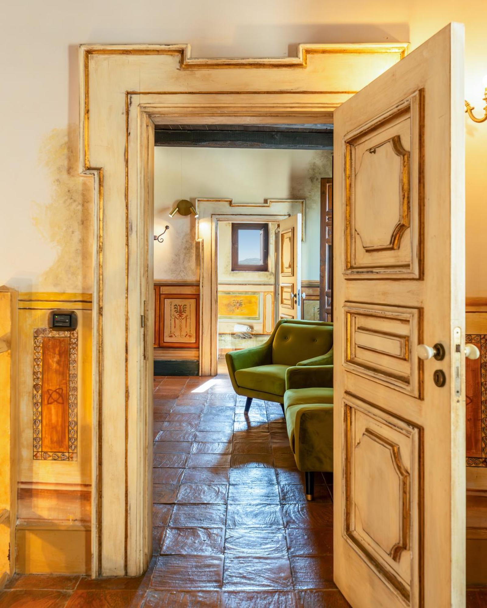 Castello Di Limatola Hotel ภายนอก รูปภาพ